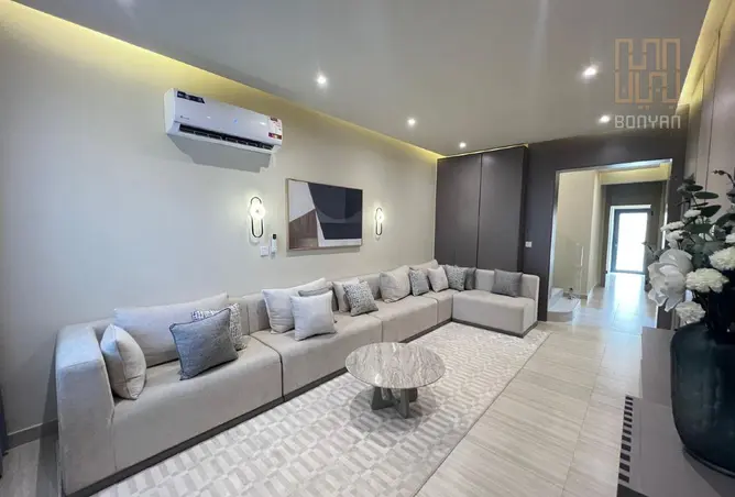 62804245 - Property Image 2