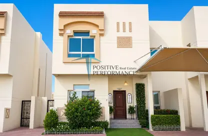 Apartment - 5 Bedrooms - 3 Bathrooms for rent in Ammar Bin Yasser Street - Al Aziziyah - Doha