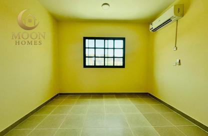 Apartment - 2 Bedrooms - 2 Bathrooms for rent in Umm Ghwailina Comm - Umm Ghuwalina - Umm Ghuwailina - Doha Apartment - 2 Bedrooms - 2 Bathrooms for rent in Umm Ghwailina Comm - Umm Ghuwalina - Umm Ghuwailina - Doha