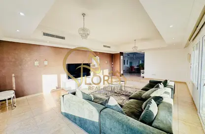 Apartment - 3 Bedrooms - 5 Bathrooms for rent in East Porto Drive - Porto Arabia - The Pearl Island - Doha