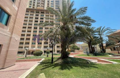 Apartment - 2 Bedrooms - 3 Bathrooms for rent in West Porto Drive - Porto Arabia - The Pearl Island - Doha