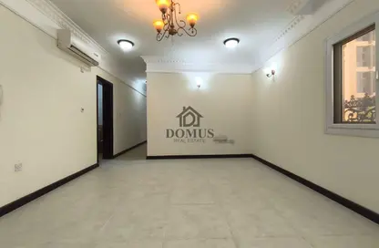 Apartment - 2 Bedrooms - 2 Bathrooms for rent in Anas Street - Fereej Bin Mahmoud North - Fereej Bin Mahmoud - Doha
