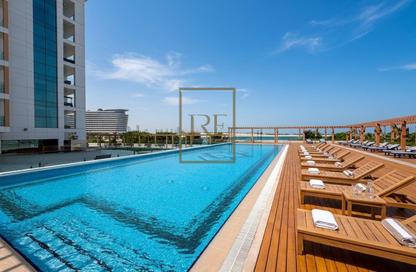 Apartment - 1 Bedroom - 1 Bathroom for rent in Lusail Marina Heights - Marina District - Lusail