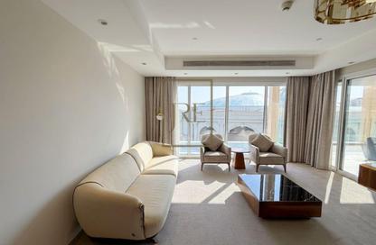 Apartment - 1 Bedroom - 1 Bathroom for rent in Lusail Marina Heights - Marina District - Lusail
