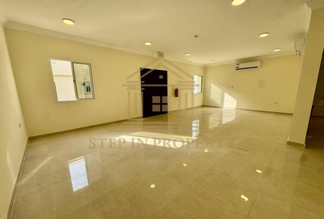 2OXZ9AcbNOS - Property Main Image