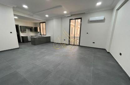 Apartment - 1 - 1 for rent in Al Sadd - Doha
