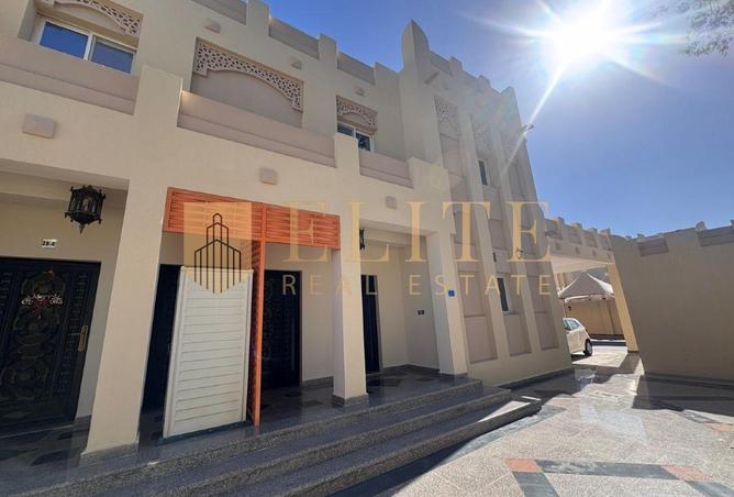 1005085 - Property Image 2