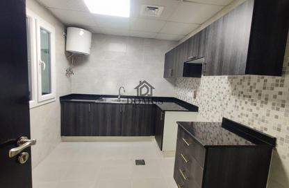 Apartment - 2 Bedrooms - 2 Bathrooms for rent in Anas Street - Fereej Bin Mahmoud North - Fereej Bin Mahmoud - Doha