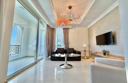 Apartment - 2 Bedrooms - 3 Bathrooms for rent in Viva West - Viva Bahriyah - The Pearl Island - Doha
