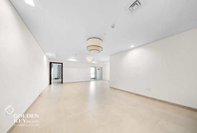 1002580 - Property Image 2