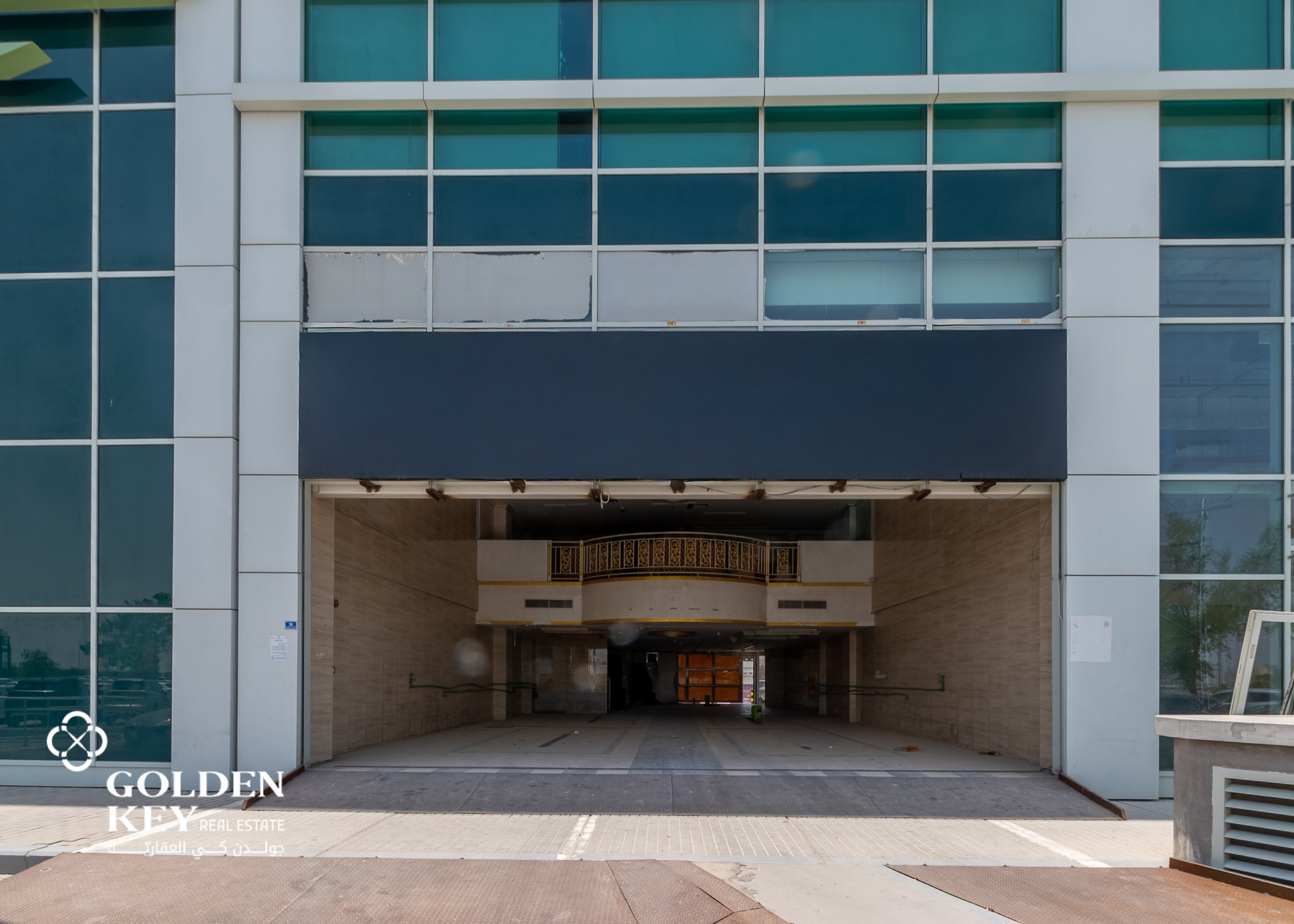 Commercial Showroom | 10 Months Grace Period