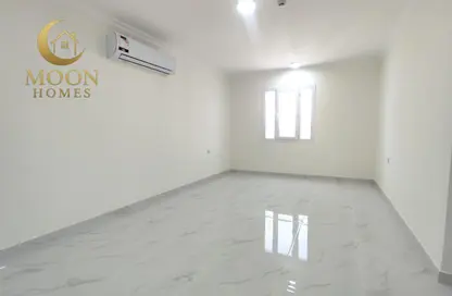 Apartment - 2 Bedrooms - 2 Bathrooms for rent in Old Airport Road - Old Airport Road - Doha