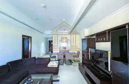 Apartment - 1 Bedroom - 2 Bathrooms for rent in East Porto Drive - Porto Arabia - The Pearl Island - Doha