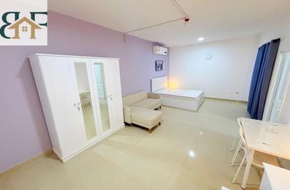 Apartment - Studio - 1 Bathroom for rent in Najma Street - Najma - Doha