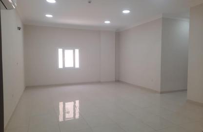 Apartment - 2 Bedrooms - 3 Bathrooms for rent in Al Nasr - Doha Apartment - 2 Bedrooms - 3 Bathrooms for rent in Al Nasr - Doha