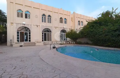 Villa - 4 Bedrooms - 5 Bathrooms for rent in West Bay Lagoon Villas - West Bay Lagoon - West Bay Lagoon - Doha