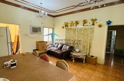 Apartment - 4 - 4 for rent in Al Dafna - Al Dafna - Doha