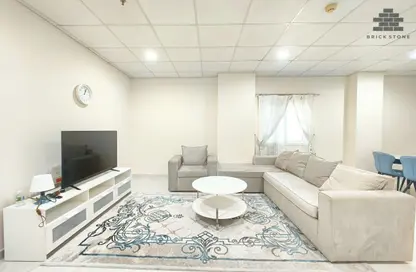 Apartment - 2 Bedrooms - 2 Bathrooms for rent in Al Sadd Road - Al Sadd - Doha Apartment - 2 Bedrooms - 2 Bathrooms for rent in Al Sadd Road - Al Sadd - Doha