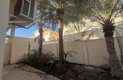 Villa - 5 Bedrooms - 5 Bathrooms for rent in Izghawa - Izghawa - Doha
