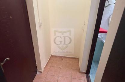 Apartment - Studio - 1 Bathroom for rent in Al Maamoura - Al Maamoura - Doha