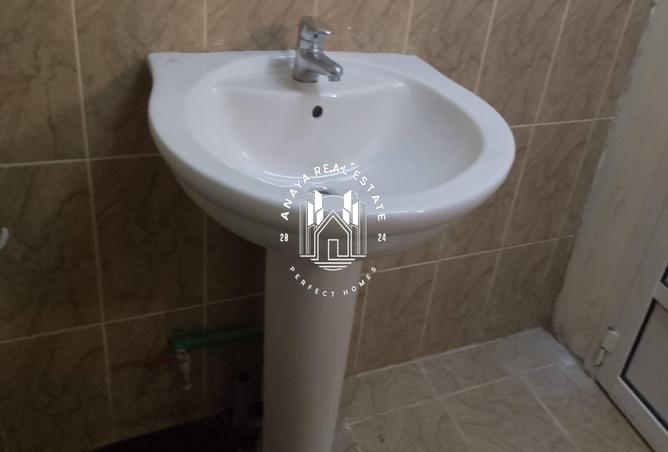 54980069 - Property Image 2