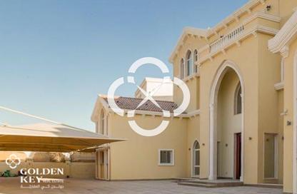 Villa - 5 Bedrooms - 7 Bathrooms for rent in La Plage Villas - The Villas - The Pearl Island - Doha