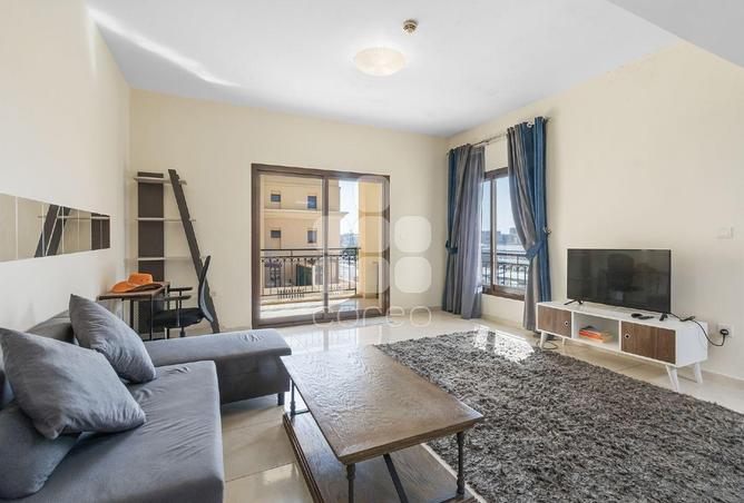 1025716 - Property Image 2