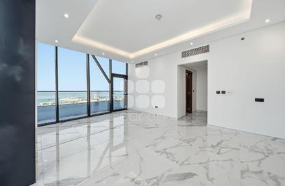 Apartment - 2 Bedrooms - 4 Bathrooms for rent in Lusail Residence - Marina District - Lusail