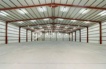 Warehouse - Studio - 1 Bathroom for rent in East Industrial Street - Birkat Al Awamer - Al Wakra