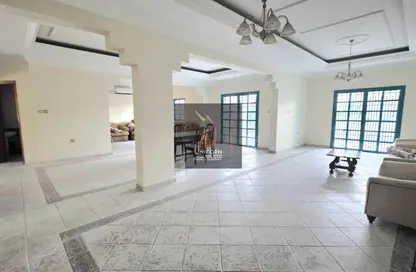 فيلا - 3 غرف نوم - 4 حمامات للايجار في سلاطة الجديدة - سلاطة - الدوحة