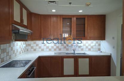 Apartment - 1 Bedroom - 2 Bathrooms for rent in East Porto Drive - Porto Arabia - The Pearl Island - Doha