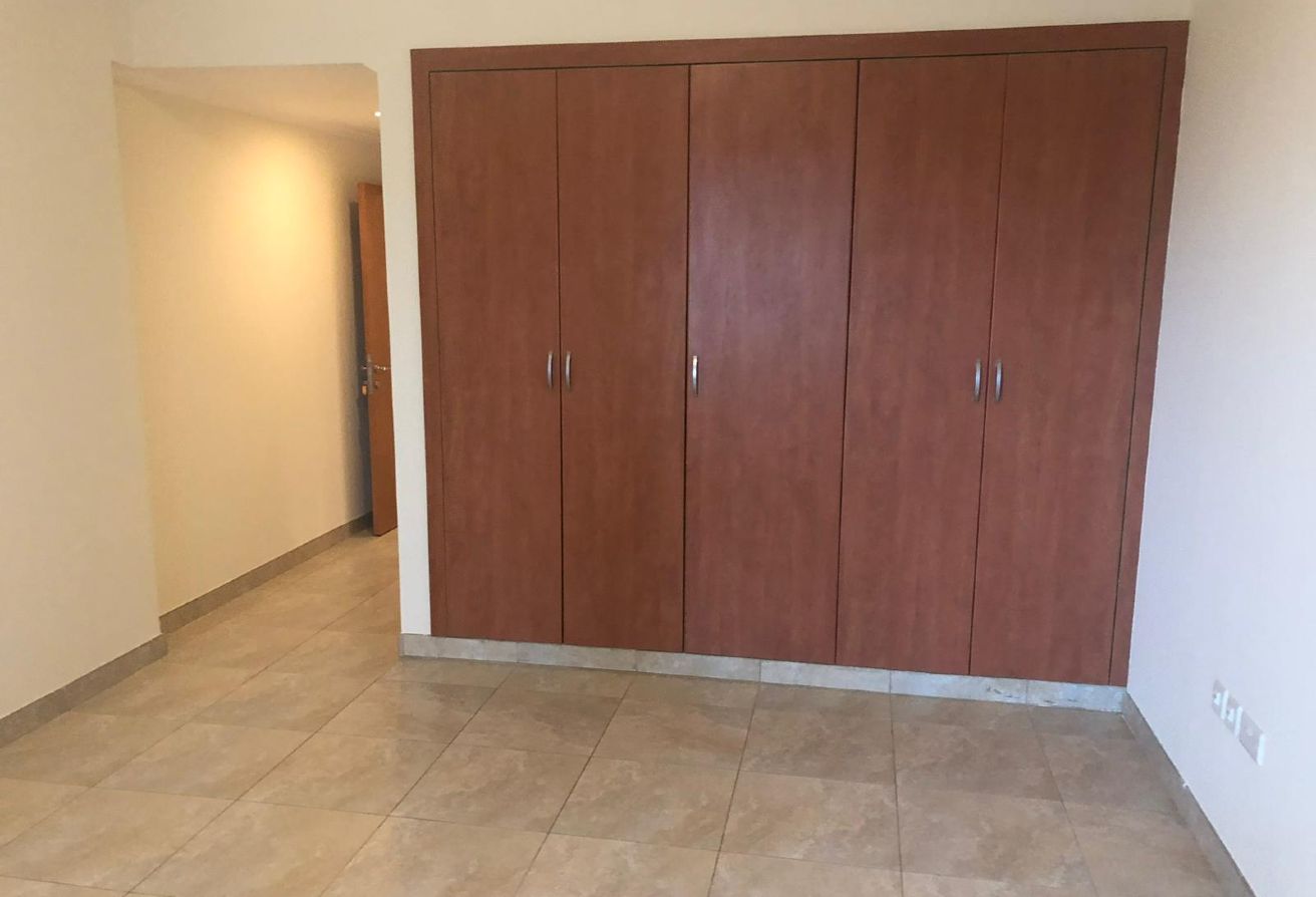 Best Offer I One Bedroom Apt Balcony I Title Deed thumbnail 11