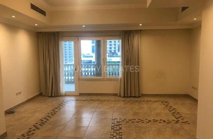 Apartment - 1 Bedroom - 2 Bathrooms for sale in West Porto Drive - Porto Arabia - The Pearl Island - Doha Apartment - 1 Bedroom - 2 Bathrooms for sale in West Porto Drive - Porto Arabia - The Pearl Island - Doha