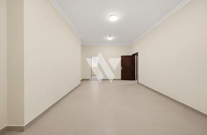 Apartment - 3 Bedrooms - 3 Bathrooms for rent in Home-Al Fina’a - Abdullah Bin Masoud Street - Fereej Bin Mahmoud - Doha