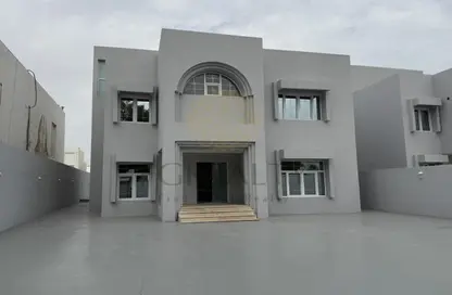 Villa - 7 Bedrooms - 4 Bathrooms for rent in Hazm Al Markhiya - Doha