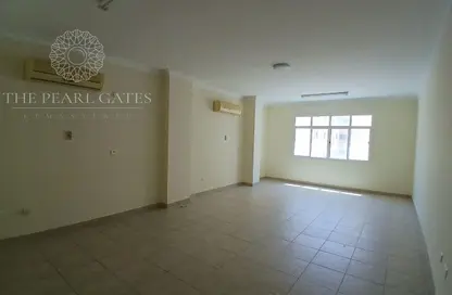 Apartment - 3 Bedrooms - 3 Bathrooms for rent in Anas Street - Fereej Bin Mahmoud North - Fereej Bin Mahmoud - Doha Apartment - 3 Bedrooms - 3 Bathrooms for rent in Anas Street - Fereej Bin Mahmoud North - Fereej Bin Mahmoud - Doha