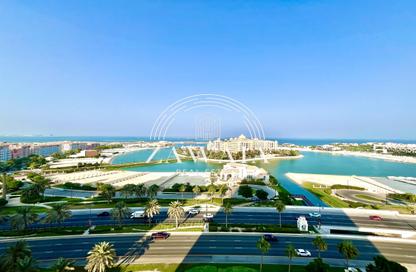 Apartment - 3 Bedrooms - 4 Bathrooms for rent in West Porto Drive - Porto Arabia - The Pearl Island - Doha
