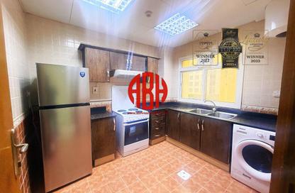 Apartment - 3 Bedrooms - 3 Bathrooms for rent in Al Sadd Road - Al Sadd - Doha