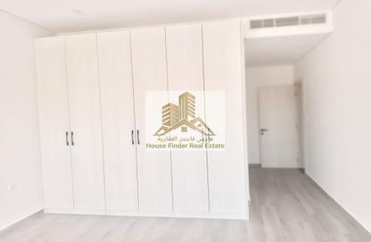Apartment - 2 Bedrooms - 2 Bathrooms for rent in Bin Omran 35 - Fereej Bin Omran - Doha
