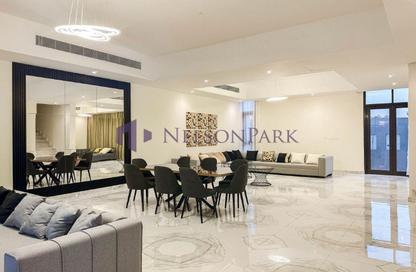 Villa - 4 Bedrooms - 4 Bathrooms for rent in Simaisma Street - Umm Ghuwailina - Doha