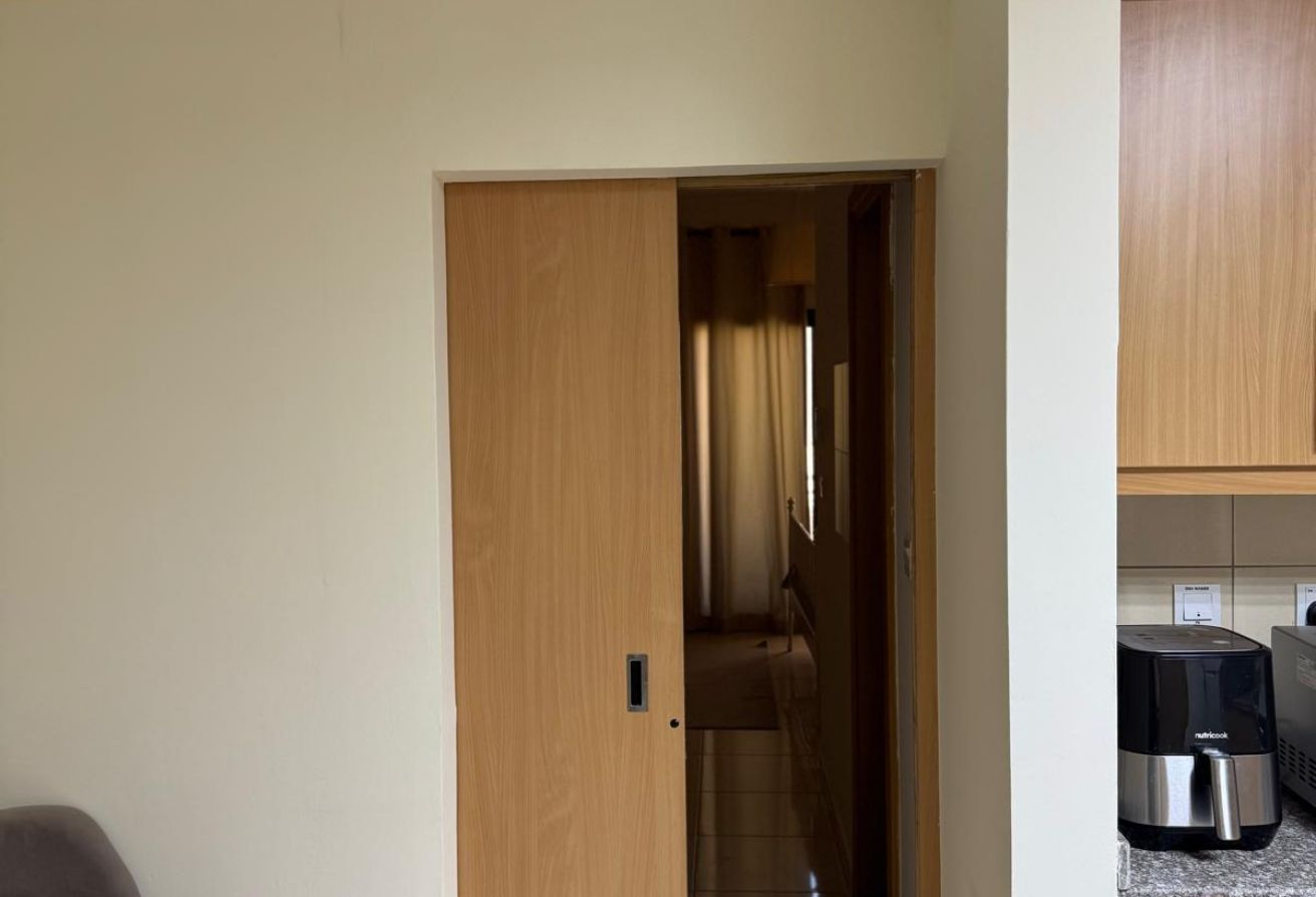 Spacious studio |Converted 1BR | Fully Furnished thumbnail 7