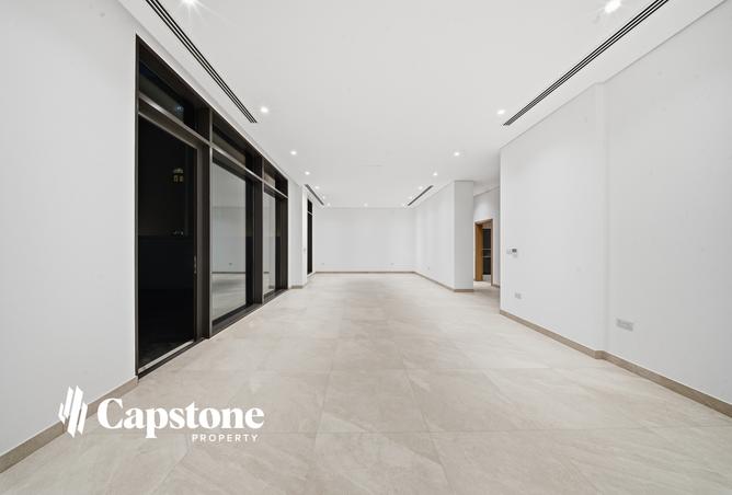 1003837 - Property Image 2