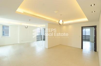 Apartment - 2 - 3 for rent in Viva West - Viva Bahriyah - The Pearl Island - Doha Apartment - 2 - 3 for rent in Viva West - Viva Bahriyah - The Pearl Island - Doha
