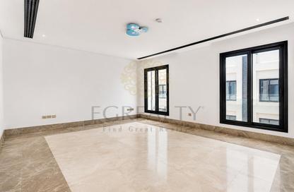 Compound - 5 Bedrooms - 5 Bathrooms for rent in Al Kheesa - Al Kheesa - Umm Salal Mohammed