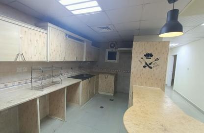 Apartment - 2 Bedrooms - 2 Bathrooms for rent in Fereej Bin Mahmoud - Doha Apartment - 2 Bedrooms - 2 Bathrooms for rent in Fereej Bin Mahmoud - Doha