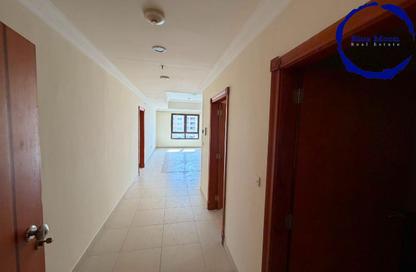 Apartment - 1 Bedroom - 2 Bathrooms for rent in West Porto Drive - Porto Arabia - The Pearl Island - Doha