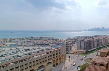 شقة - غرفة نوم - 2 حمامات للايجار في طريق بورتو الشرقي - بورتو أرابيا - جزيرة اللؤلؤة - الدوحة