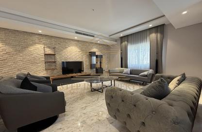 Villa - 4 - 6 for rent in Al Maamoura - Al Maamoura - Doha