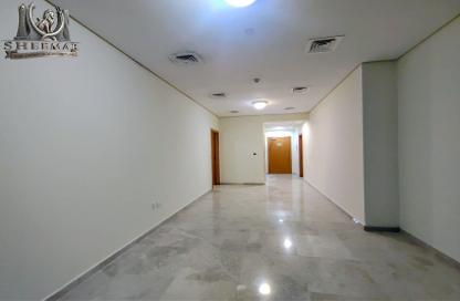 Apartment - 1 Bedroom - 2 Bathrooms for rent in West Bay - West Bay - Doha