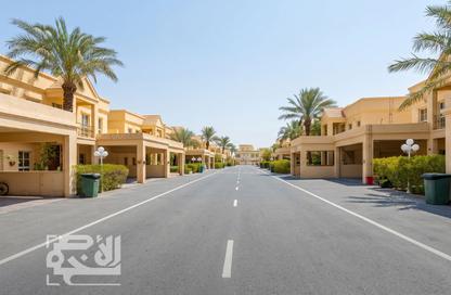 Villa - 4 - 4 for rent in Beverly Hills 13 - Fereej Al Ali - Doha